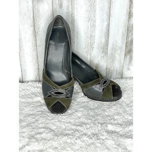 Bisou Bisou Michele Bohbot Gray & Green Suede Peep Toe Heels Size 6